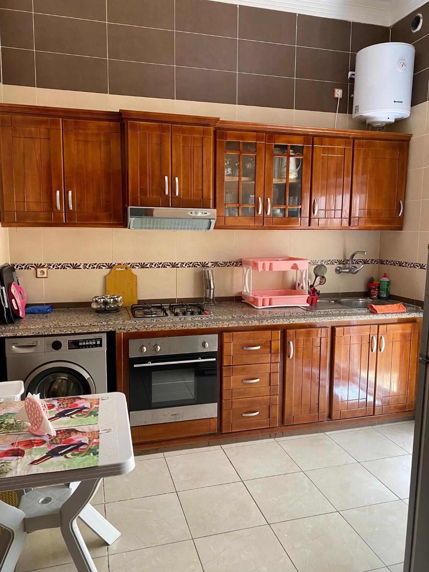 Appartement Martil: Centrally Located Beach & Airport Access Exterior photo